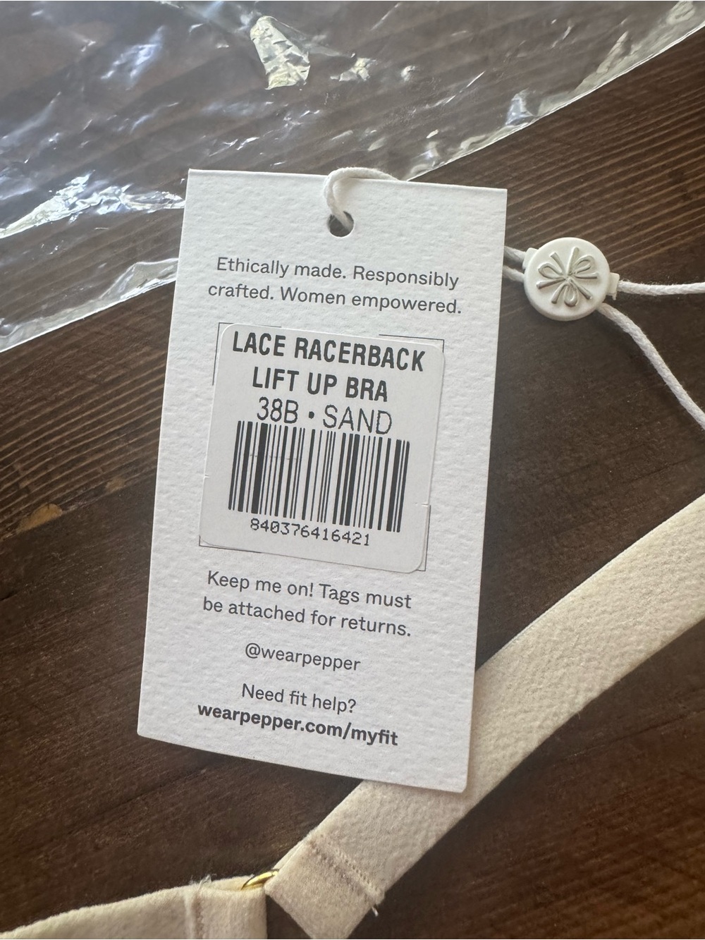 NWT - Pepper Lace Racerback Push-Up Bra - Cream
Brand new with tags - Picture 2 of 14